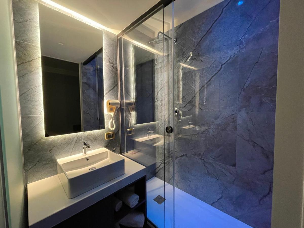 Ninfa Hotel Куалиано Екстериор снимка