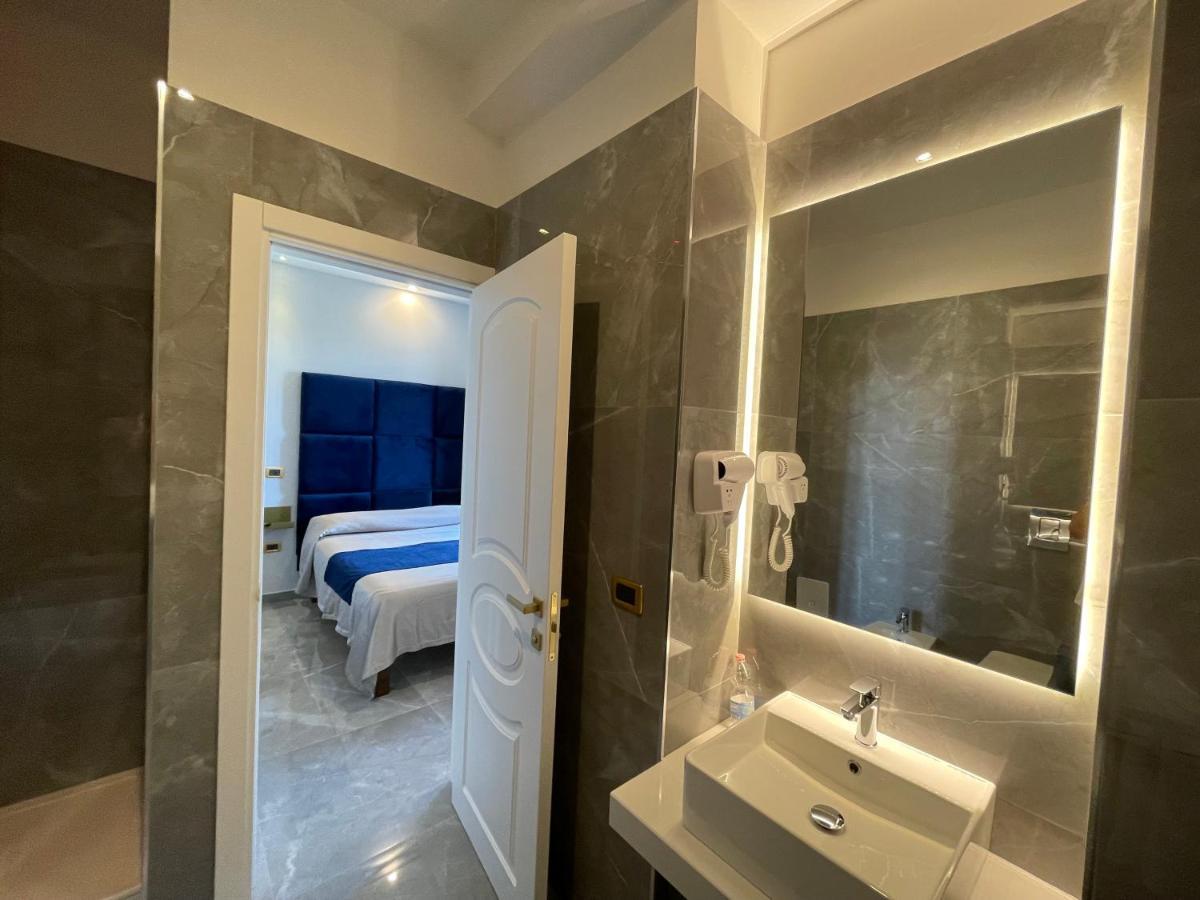 Ninfa Hotel Куалиано Екстериор снимка